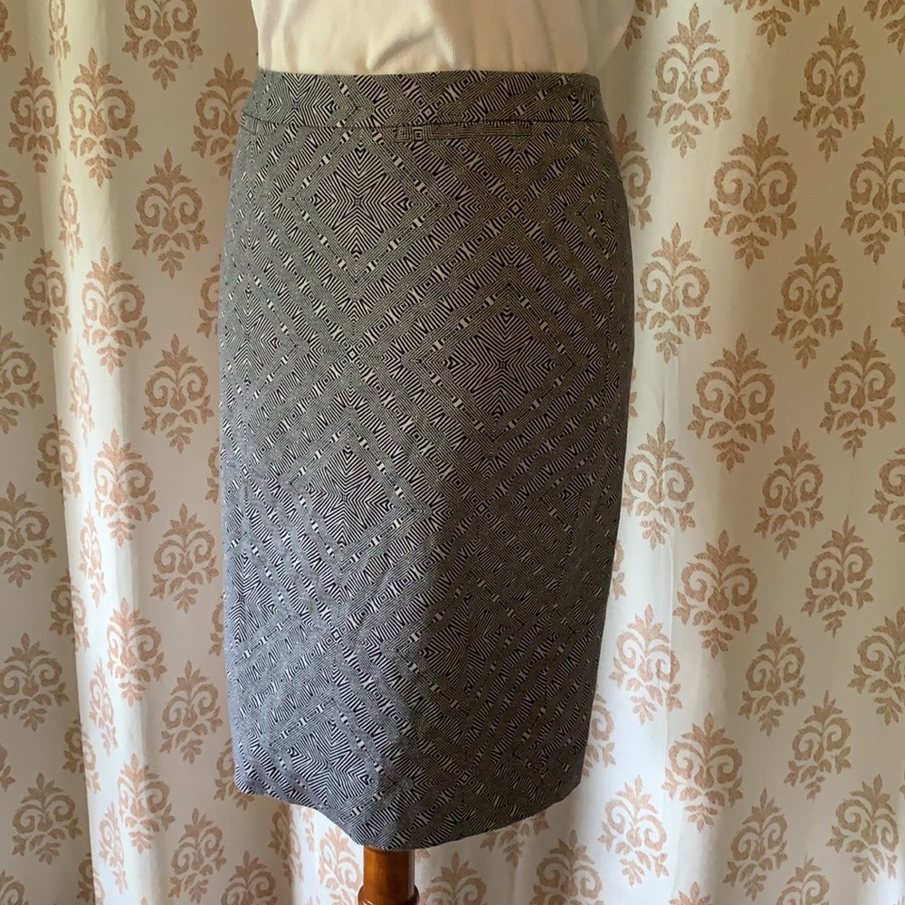 Halogen print pencil skirt 2
